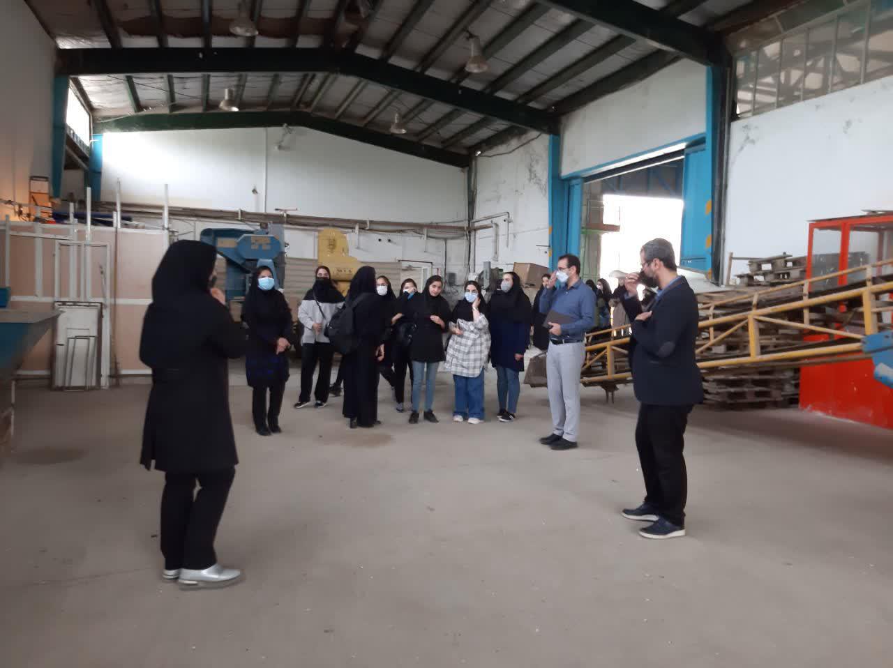 بازدید دانشجویان 
